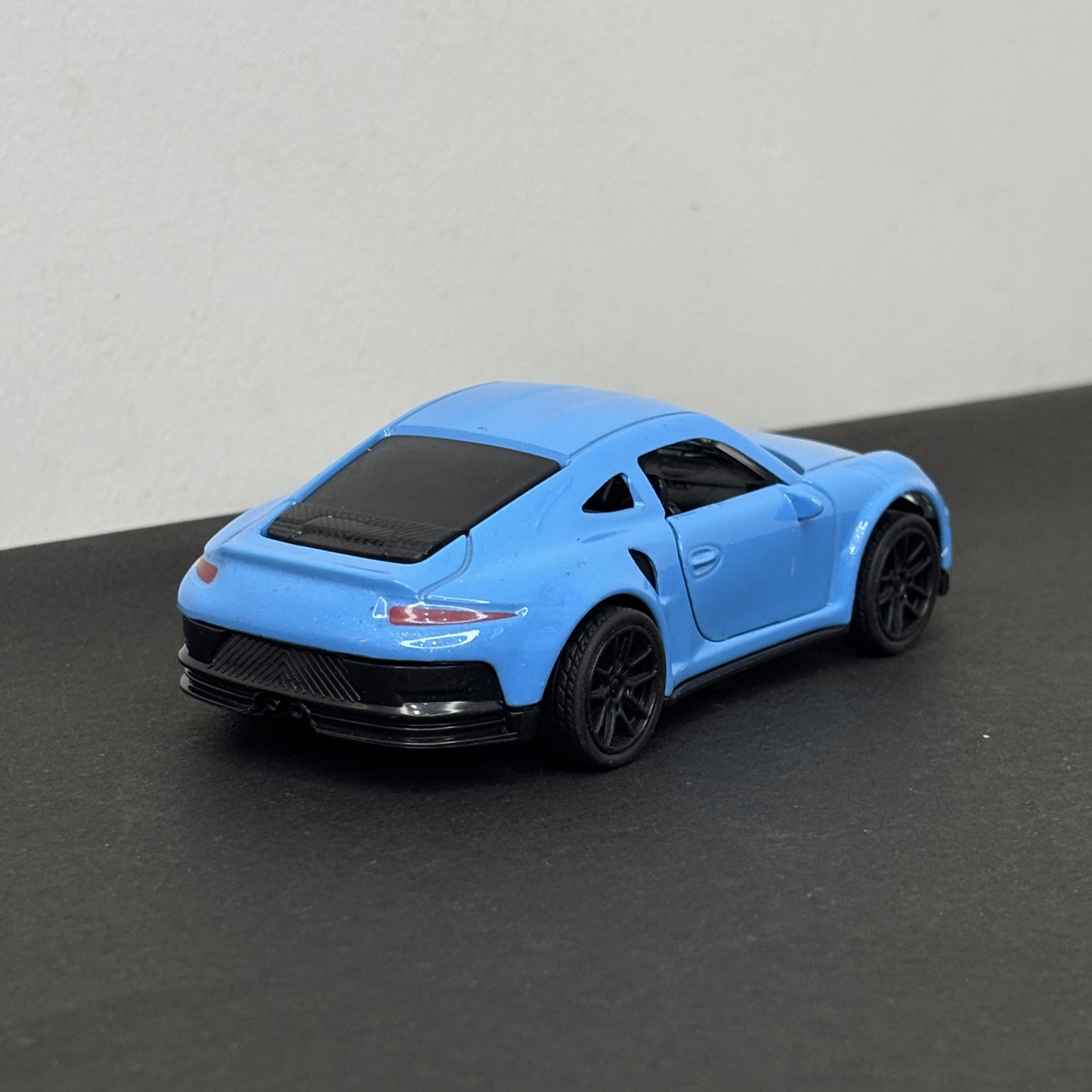 Porsche 911 Blue Die Cast Metal Body 1:43
