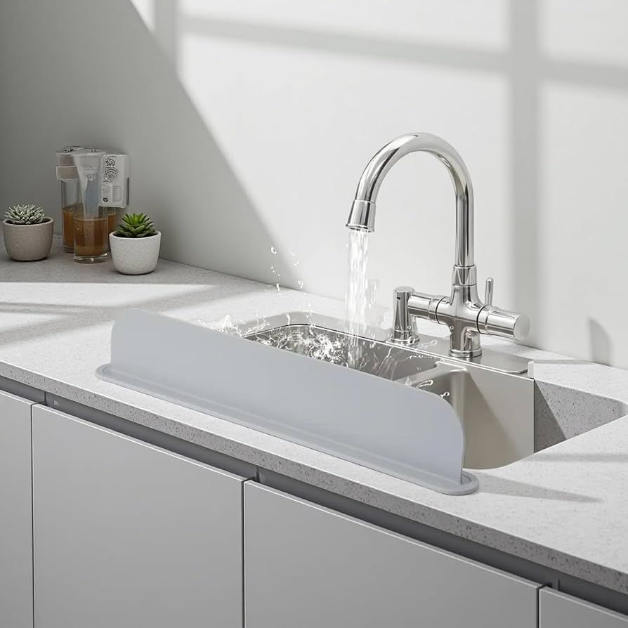 Kitchen Sink Splash Guard | Silicone Sink Baffle Splash Guard | Non-Slip Strong Suction