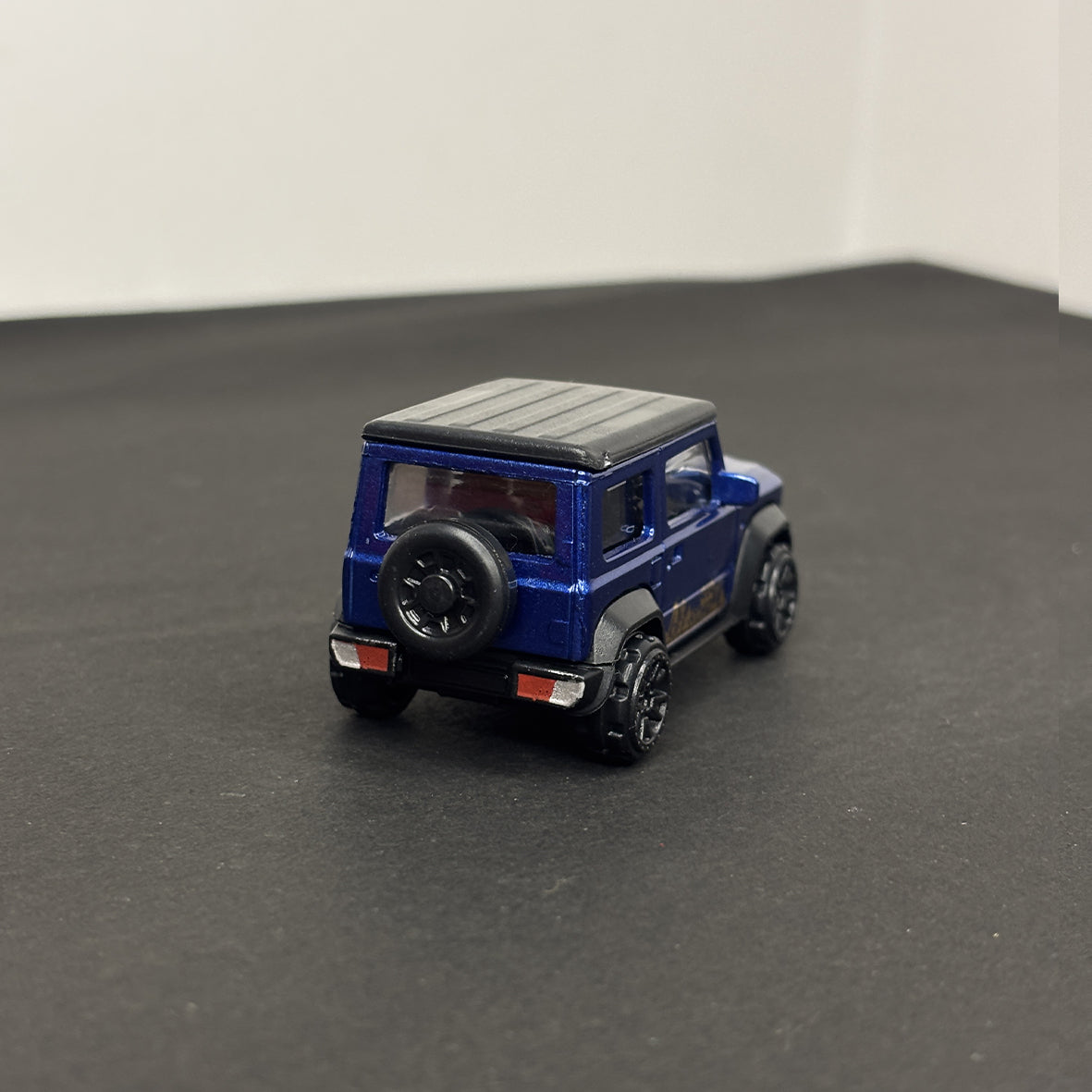 Jimny Blue Metal Body 1:53