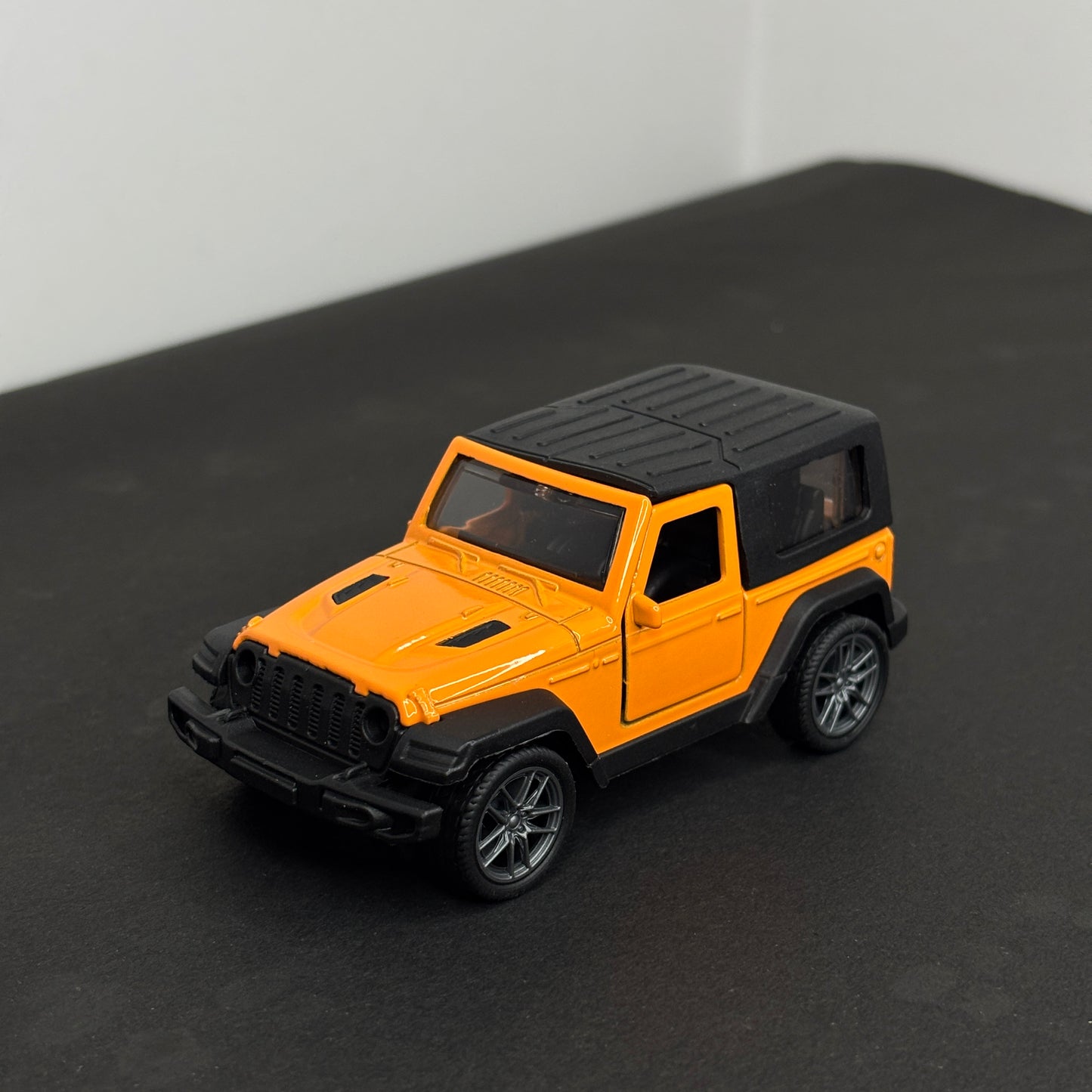 Thar Die Cast Metal Body 1:43 | Pull Back Action with Openable Doors