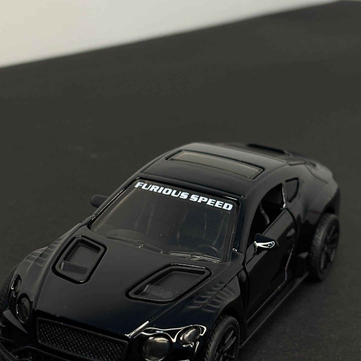 Bentley Black Die Cast Metal Body 1:43