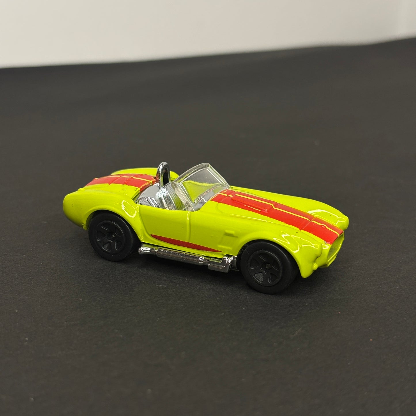 Die Cast Kobra Green Car Toy Metal Body 1:64