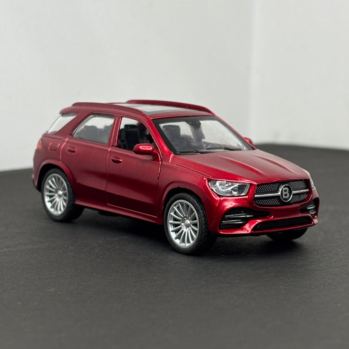 BMW X6 Red Die Cast Metal Body 1:43