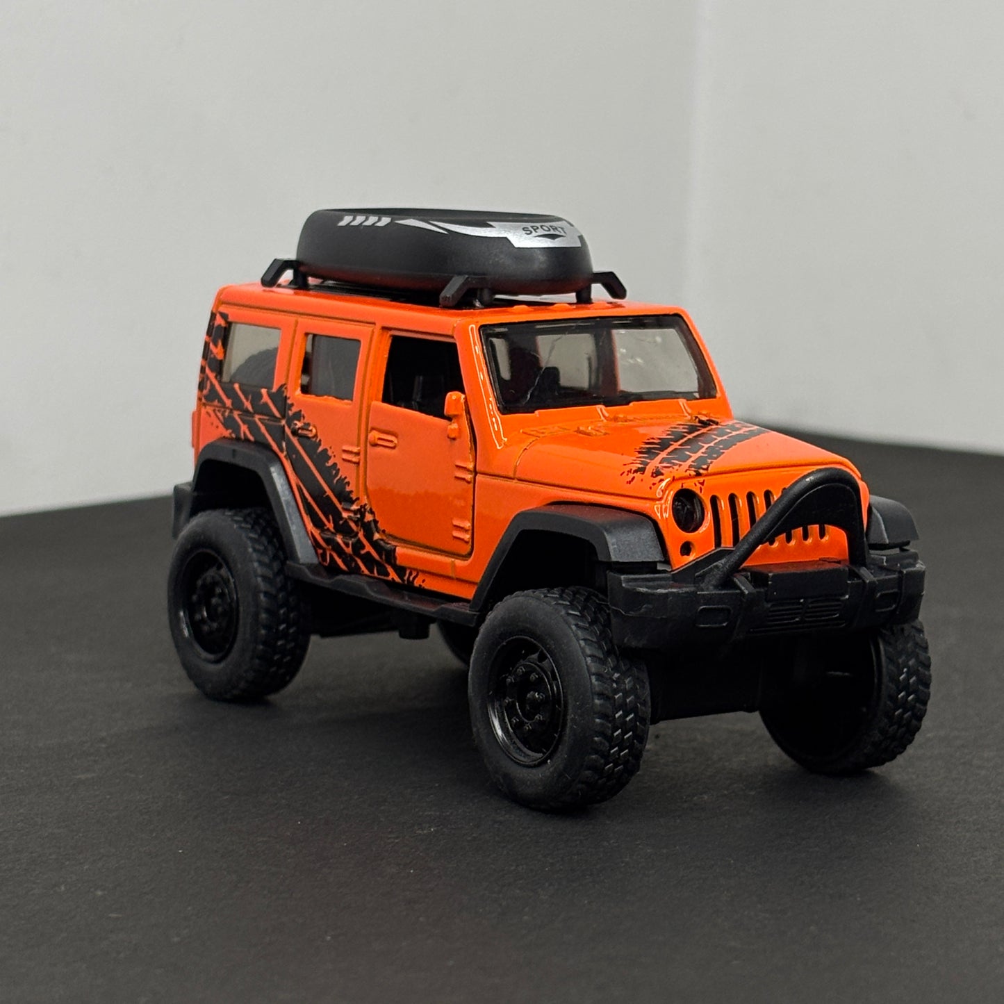 Jeep Rubicon Modified Die Cast Metal Body