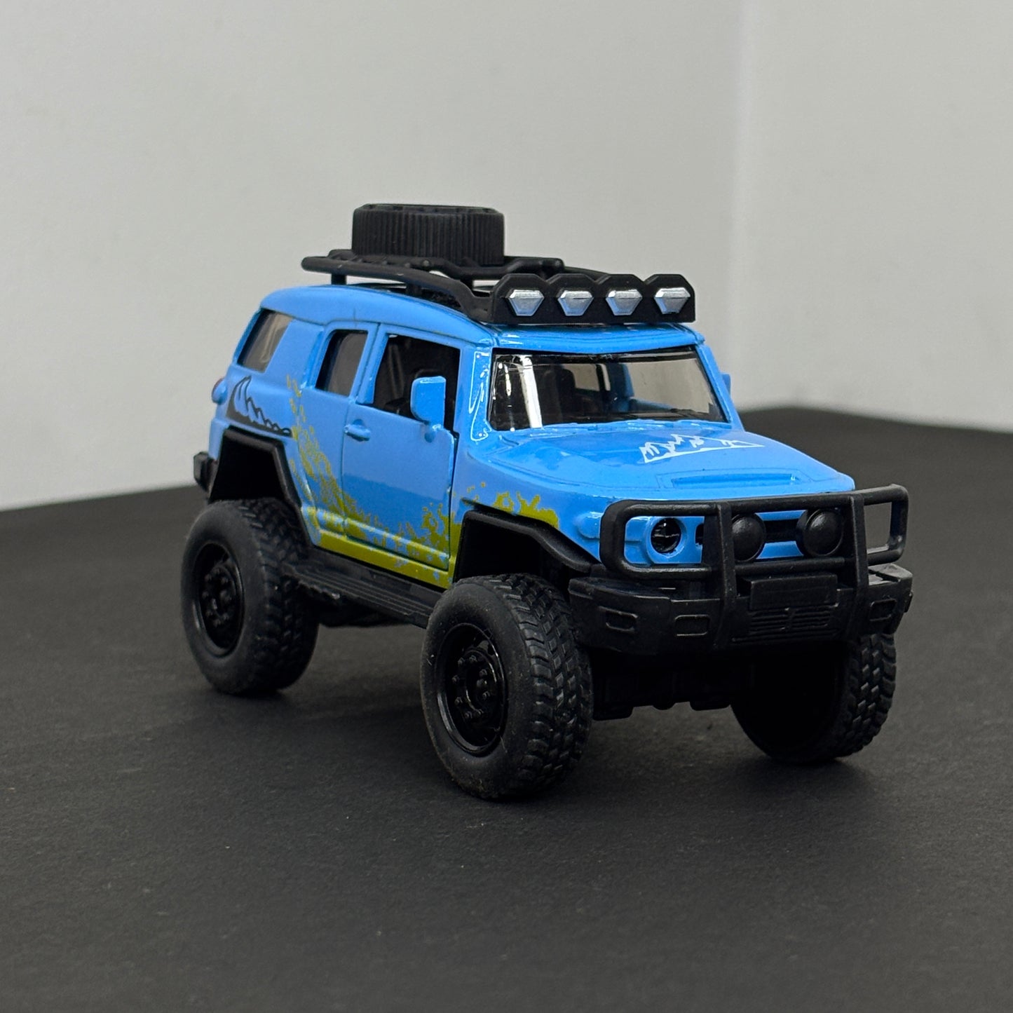 FJ Cruiser Modified Die Cast Metal Body
