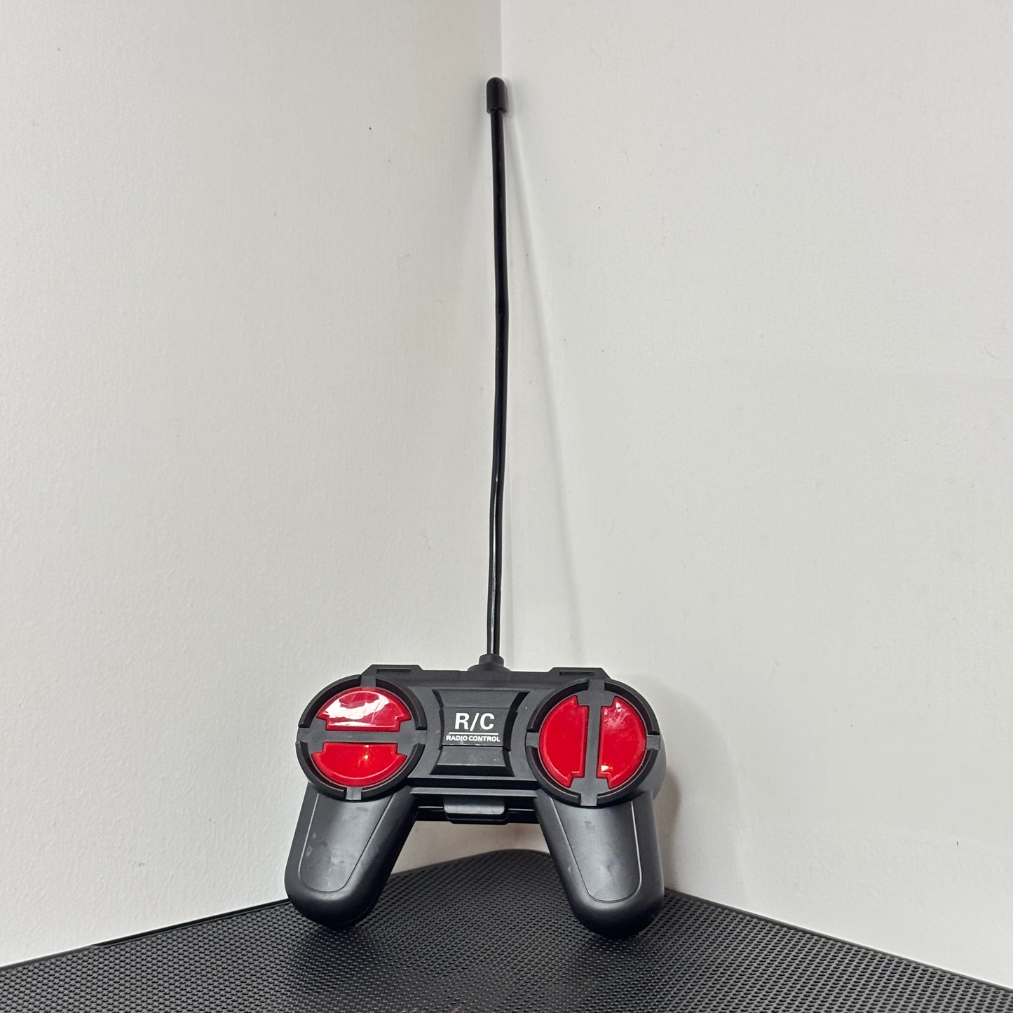 Nissan GT R35 RC Car Blue 1:24 (Remote Car)