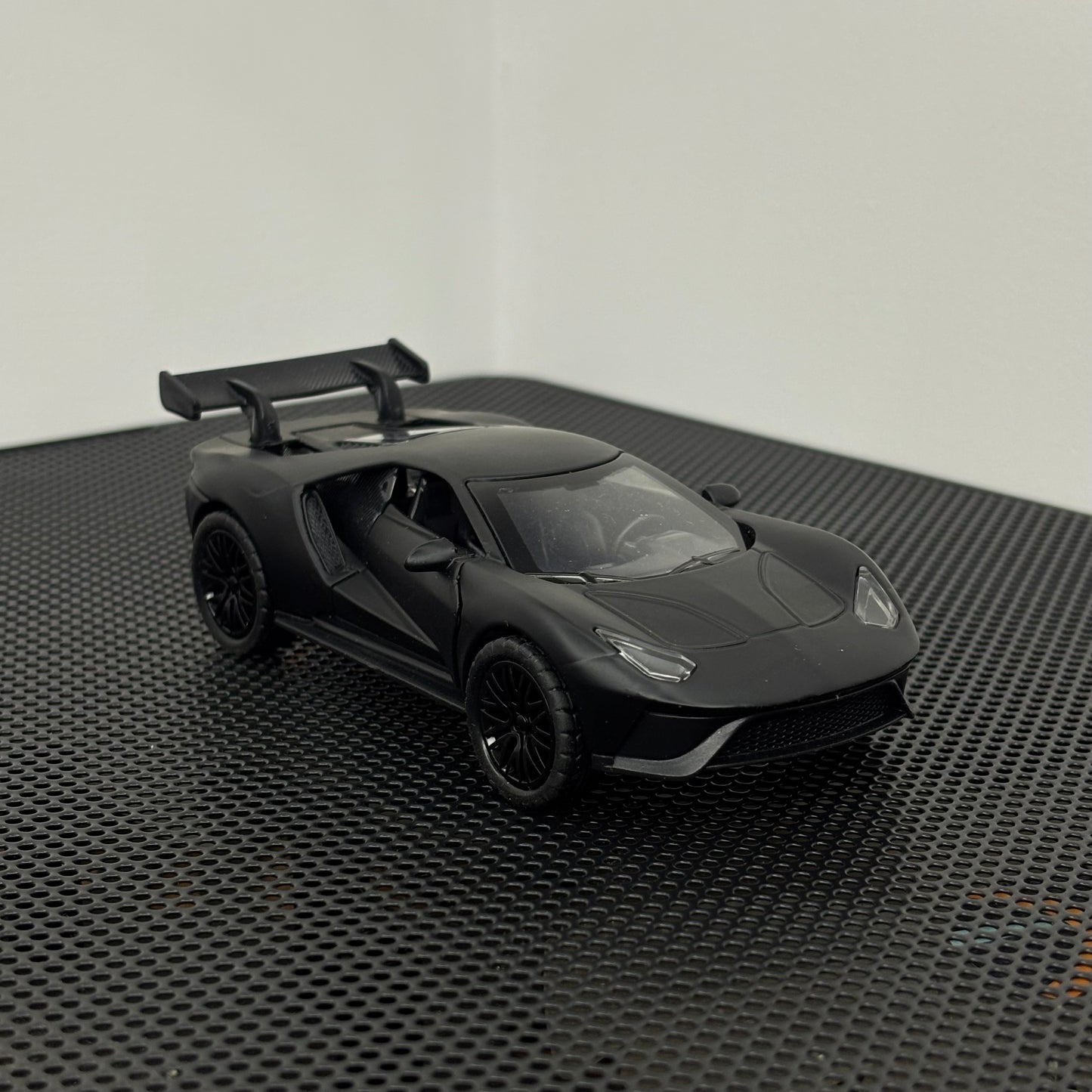 Lamborghini Black Metal Pull Back Die-cast 1:36
