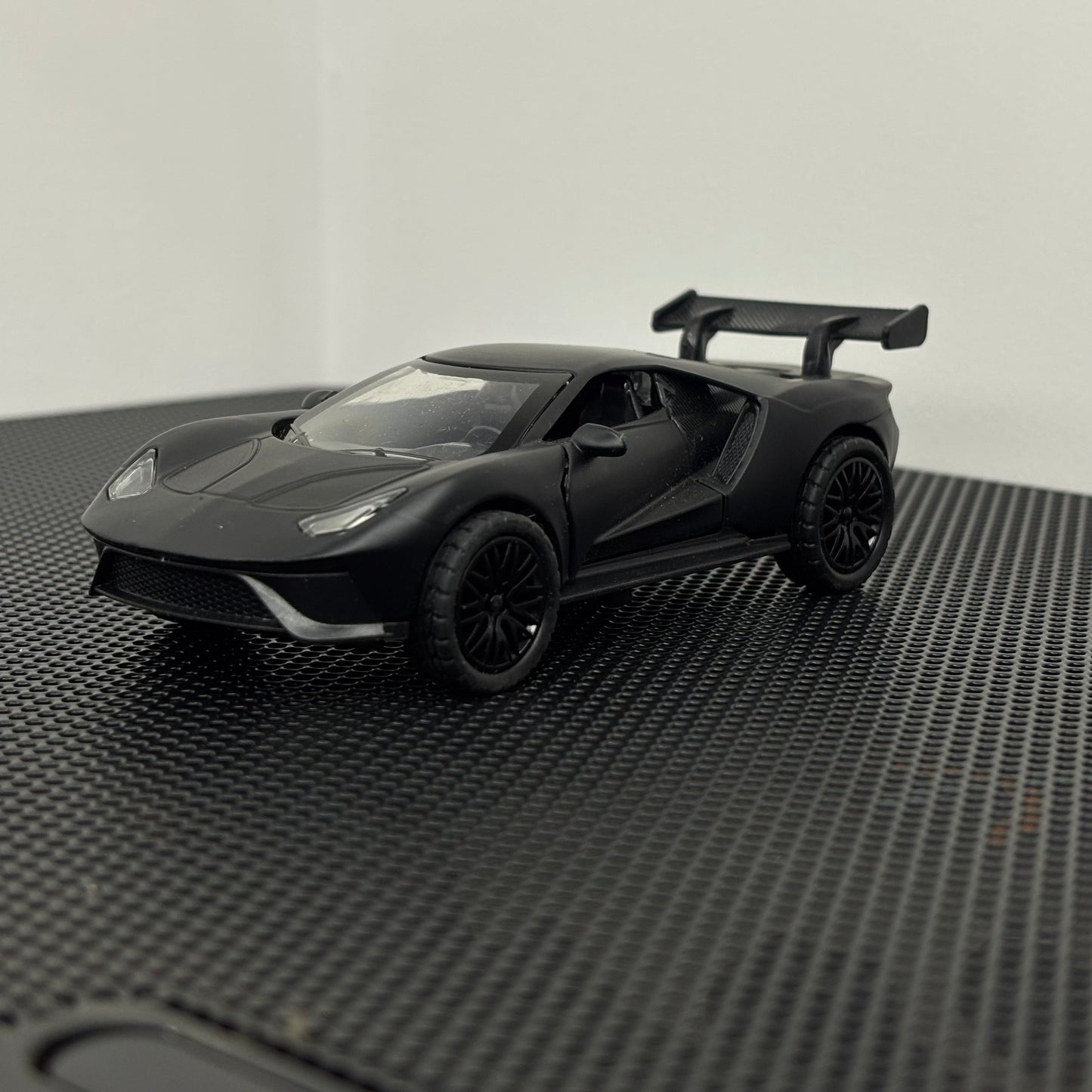Lamborghini Black Metal Pull Back Die-cast 1:36