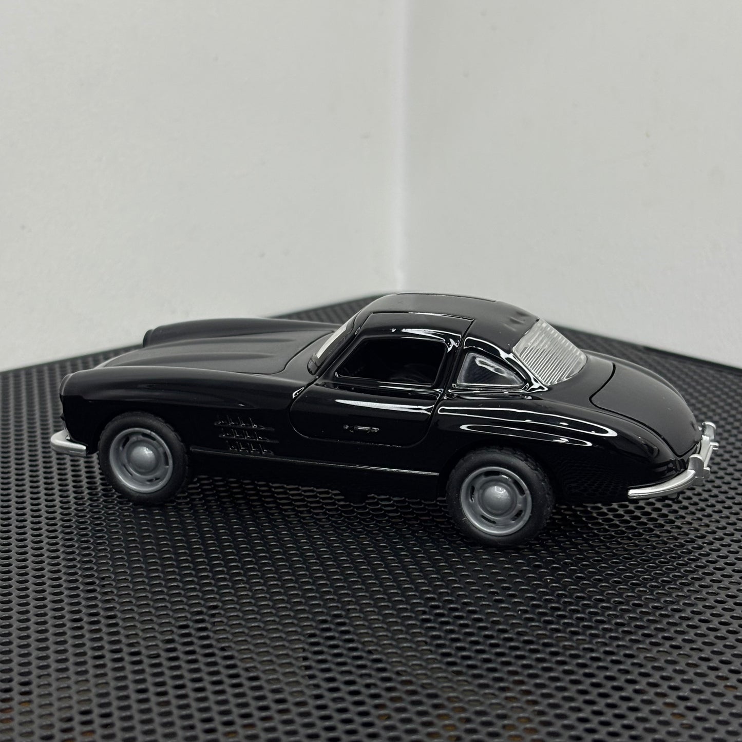 Mercedes 300SL Black Die Cast Metal Car 1:36