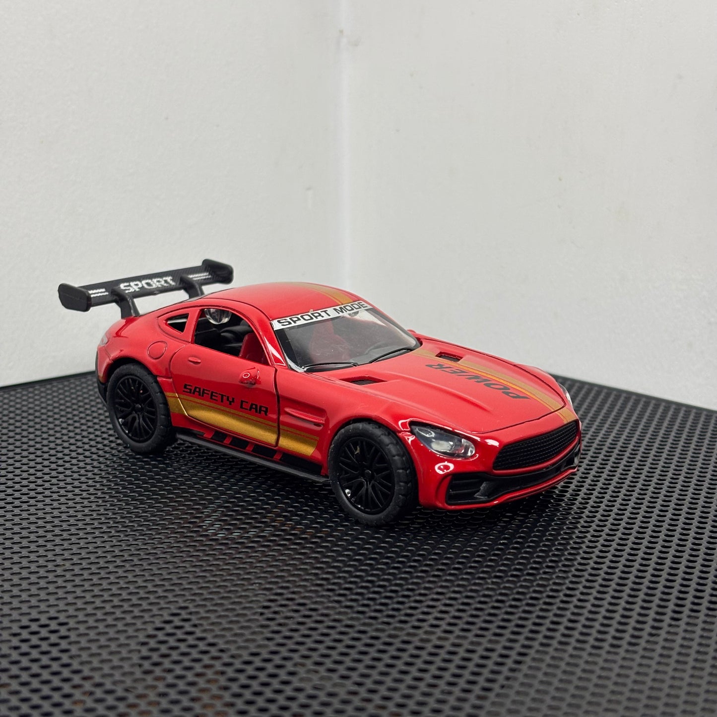 Red Safety Sports Car Diecast Toy – 1:36 Scale with Gold Stripes, Pullback Action & Metal Body