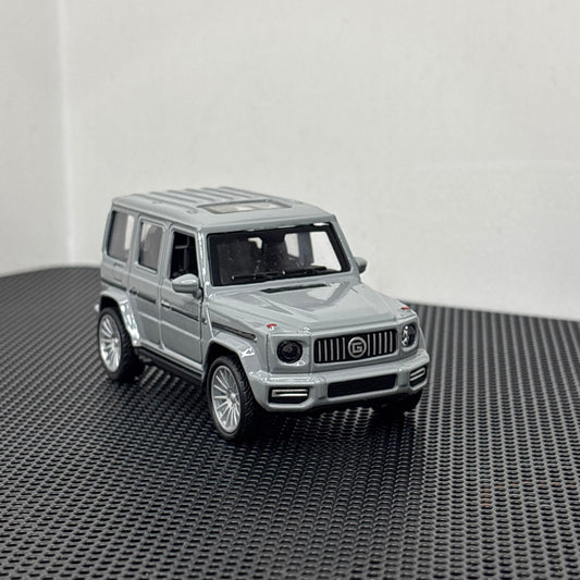 G-Wagon Grey 1:43 Diecast SUV Model Car – Metal Body, Pull-Back Action