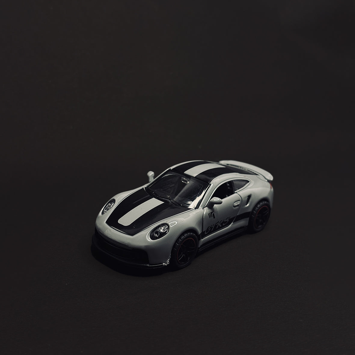 Porsche Grey  Metal Body 1:43