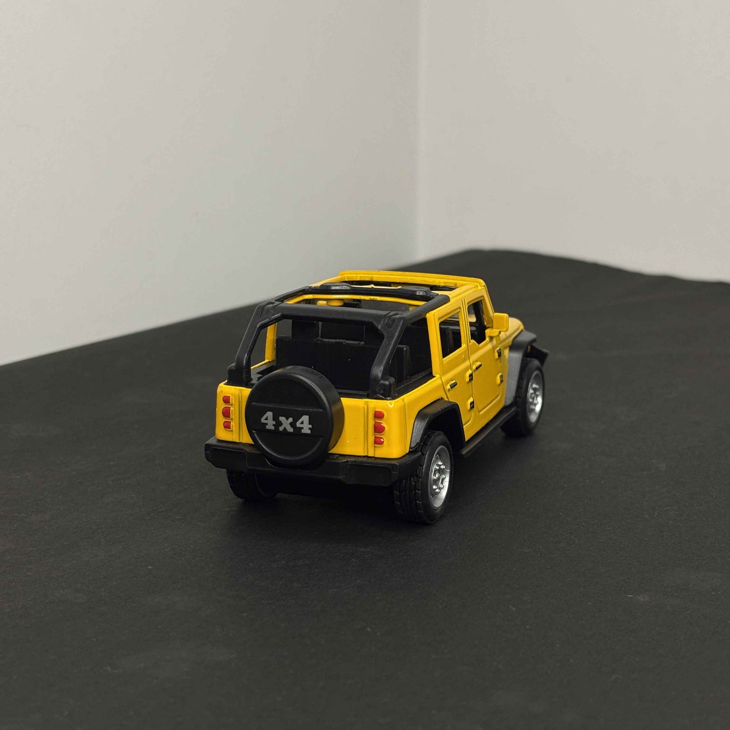 Jeep Yellow Metal Body Die Cast