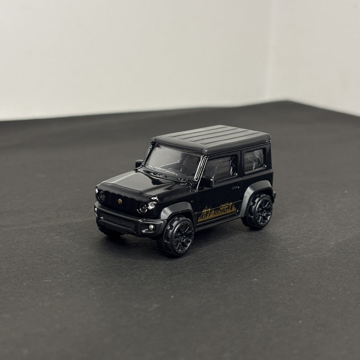 Jimny Black Metal Body 1:53