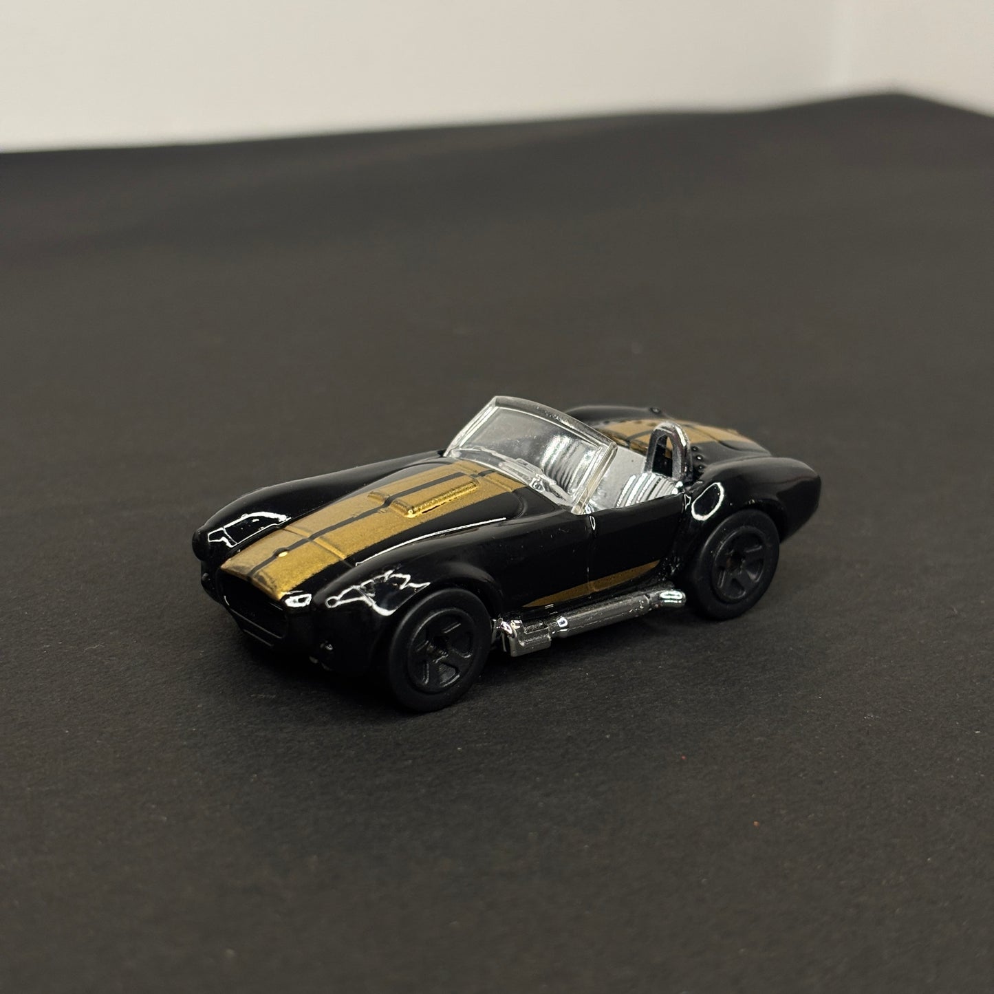 Die Cast Kobra Black Car Toy Metal Body 1:64