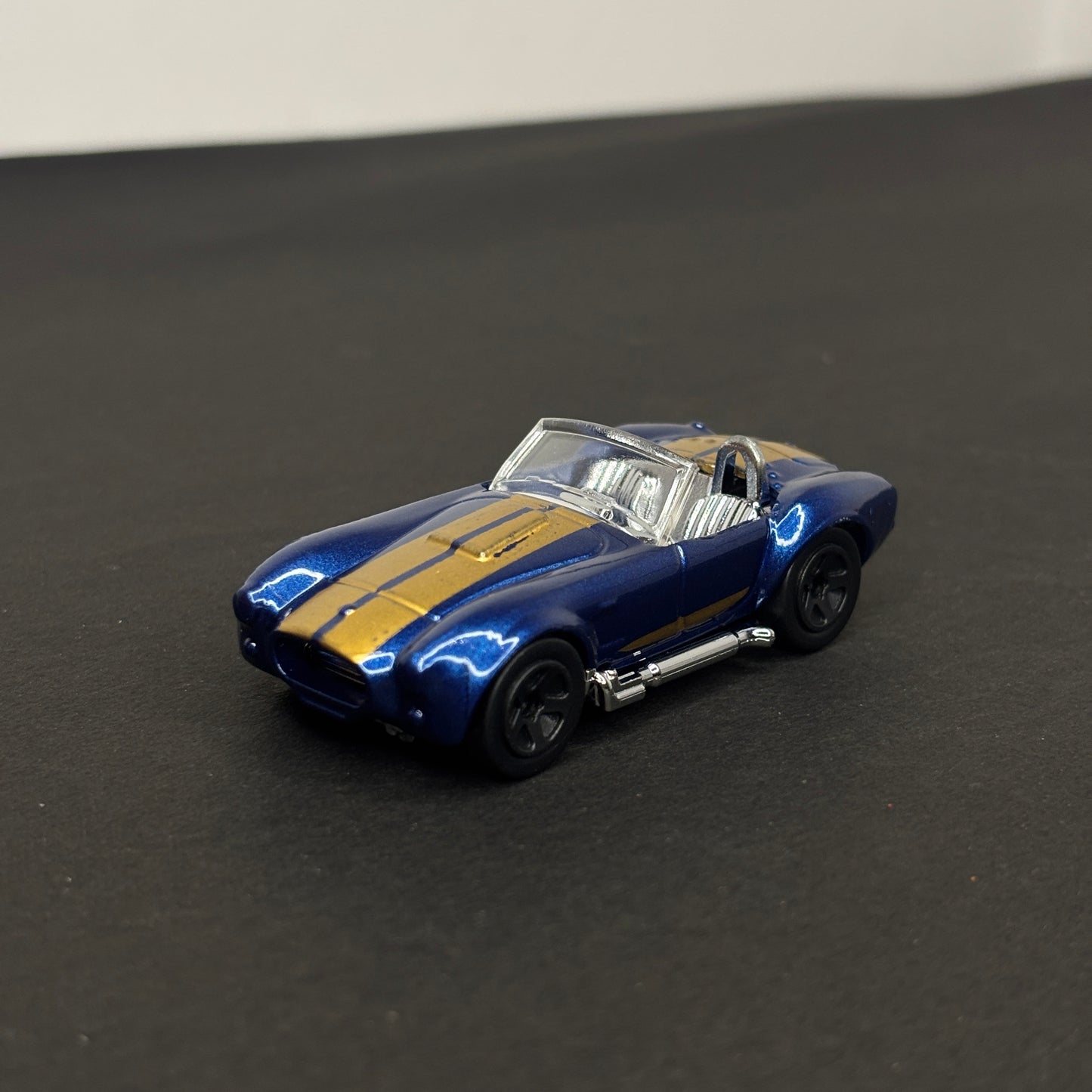 Die Cast Kobra Blue Car Toy Metal Body 1:64