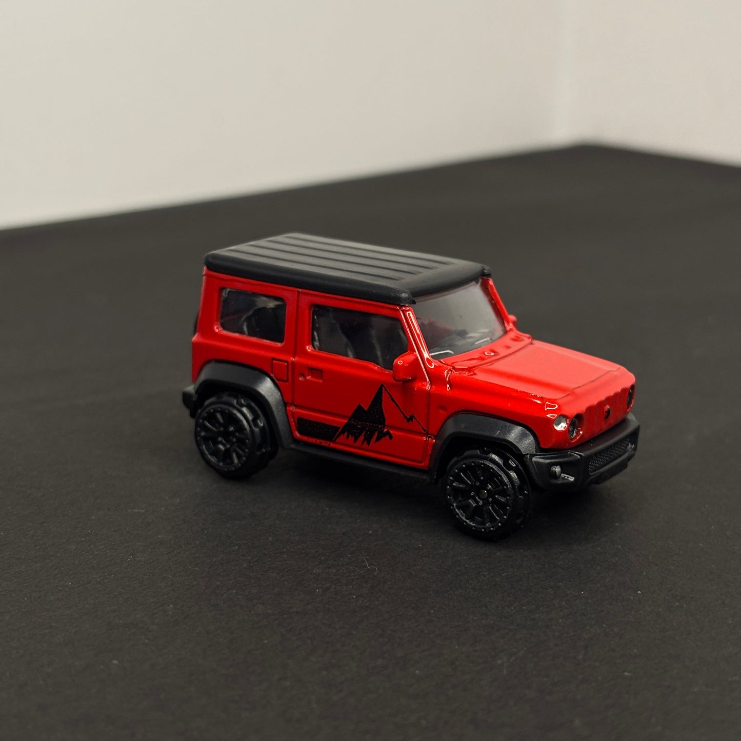 Jimny Red Metal Body 1:53