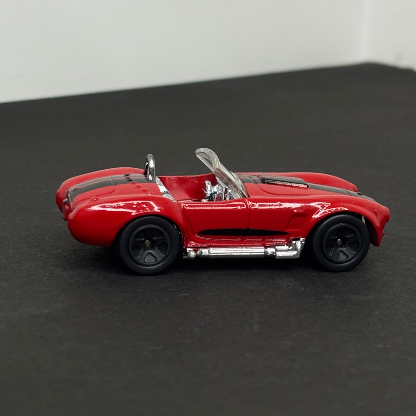 Die Cast Kobra Car Toy Metal Body Red 1:64