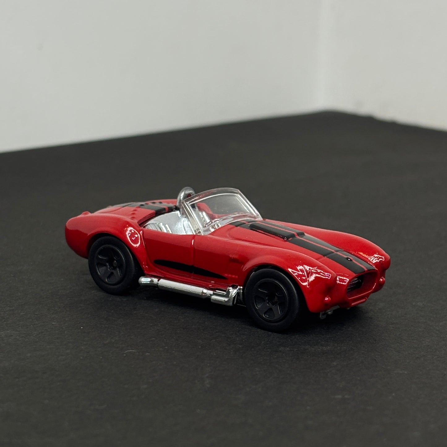 Die Cast Kobra Car Toy Metal Body Red 1:64