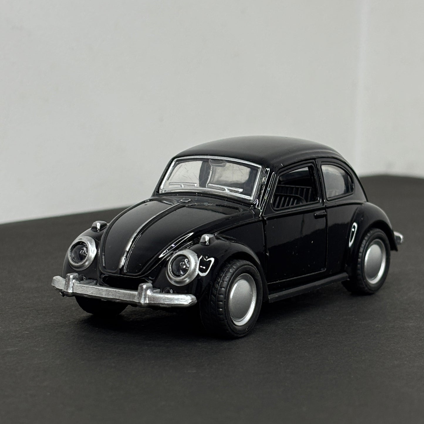 Volkswagen beetle Black Die Cast Metal Body