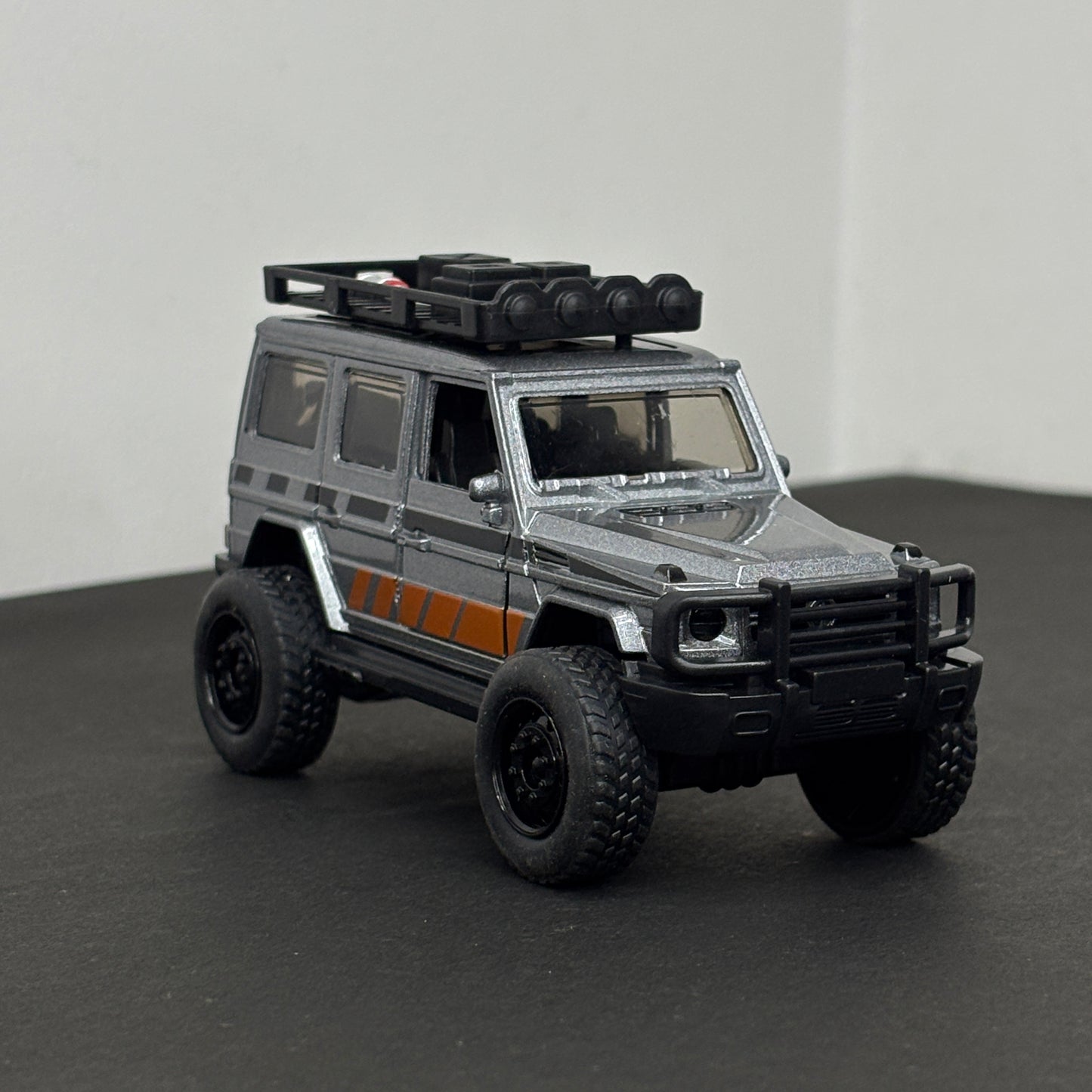G Wagon Modified Die Cast Metal Body