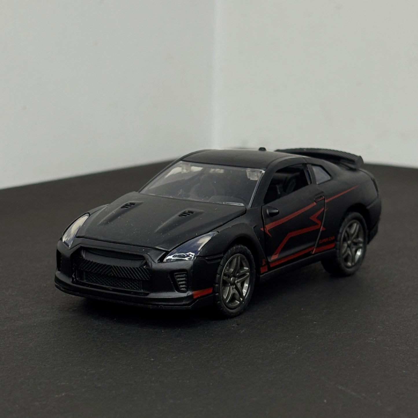 Nissan GTR Diecast Metal Body