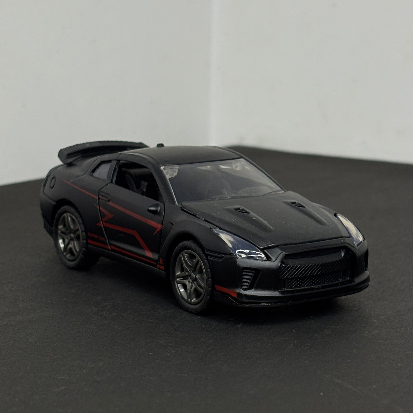 Nissan GTR Diecast Metal Body