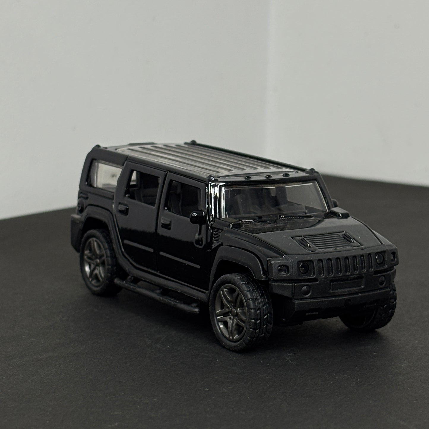 Hummer Black Die Cast Metal Body 1:43