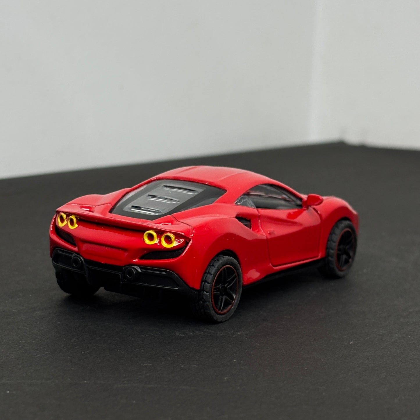 Ferrari Premium Red Metal Body 1:43