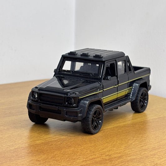 Benz G Class Black Die Cast Model 1:36
