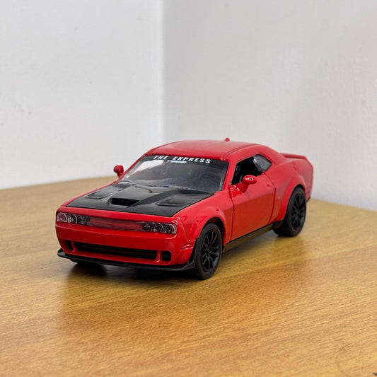Dodge Challenger Red Die Cast Model 1:36