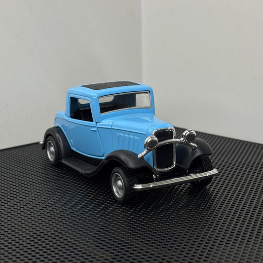 Vintage Classic Sky Blue Die Cast Model 1:36