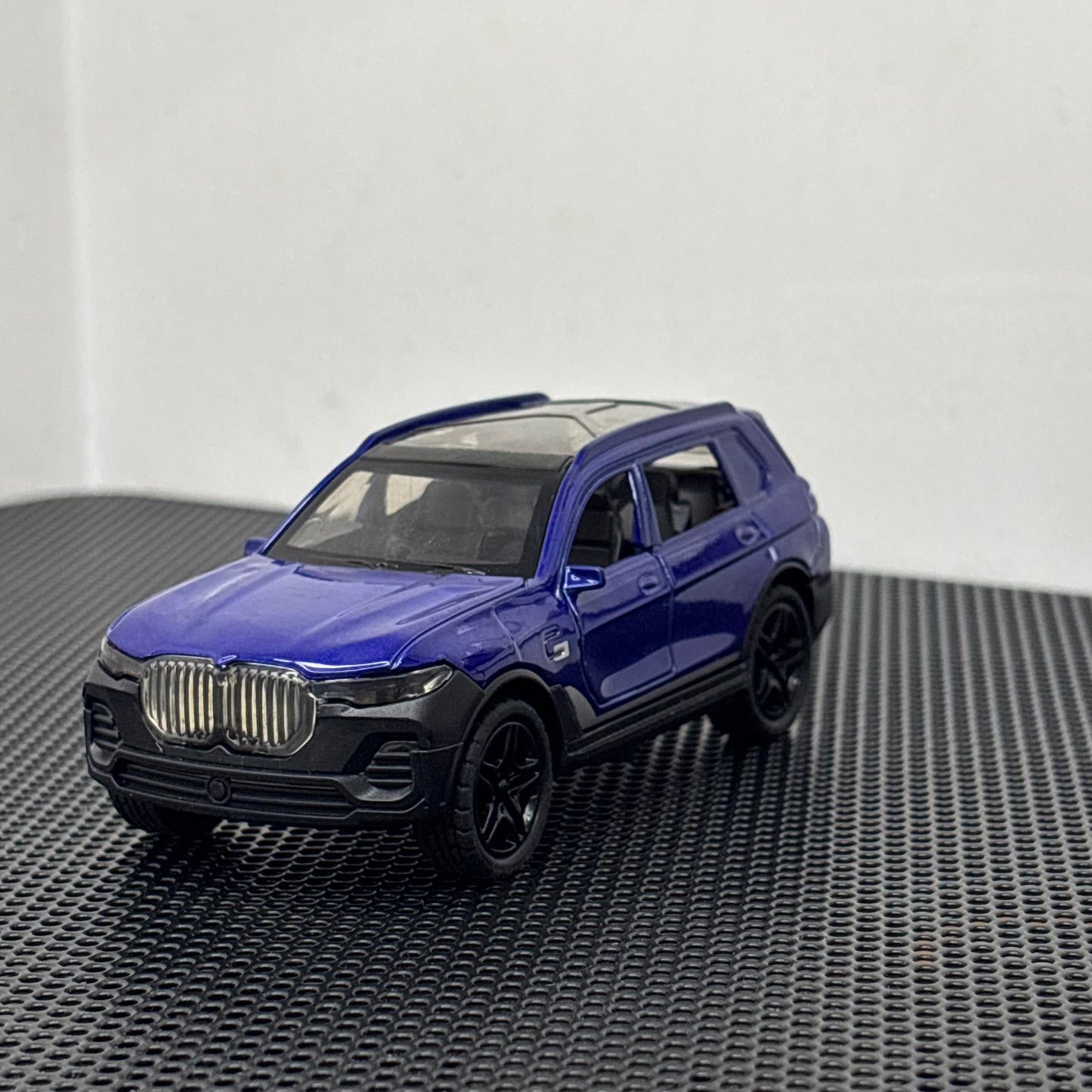 BMW X7 Blue 1:43 Diecast SUV | Premium Metal Body Toy Car | Pull-Back Action Model for Kids & Collectors