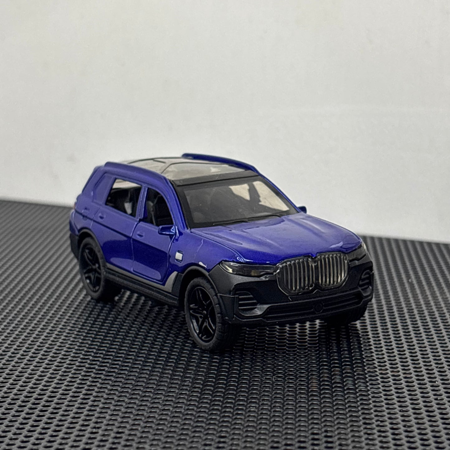 BMW X7 Blue 1:43 Diecast SUV | Premium Metal Body Toy Car | Pull-Back Action Model for Kids & Collectors